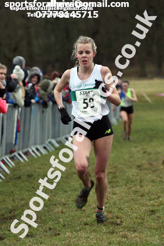 Womens under-17s 2018 Northern Cross Country Champs., Harewood House, Leeds. Photo: David T. Hewitson/Sports for All Pics